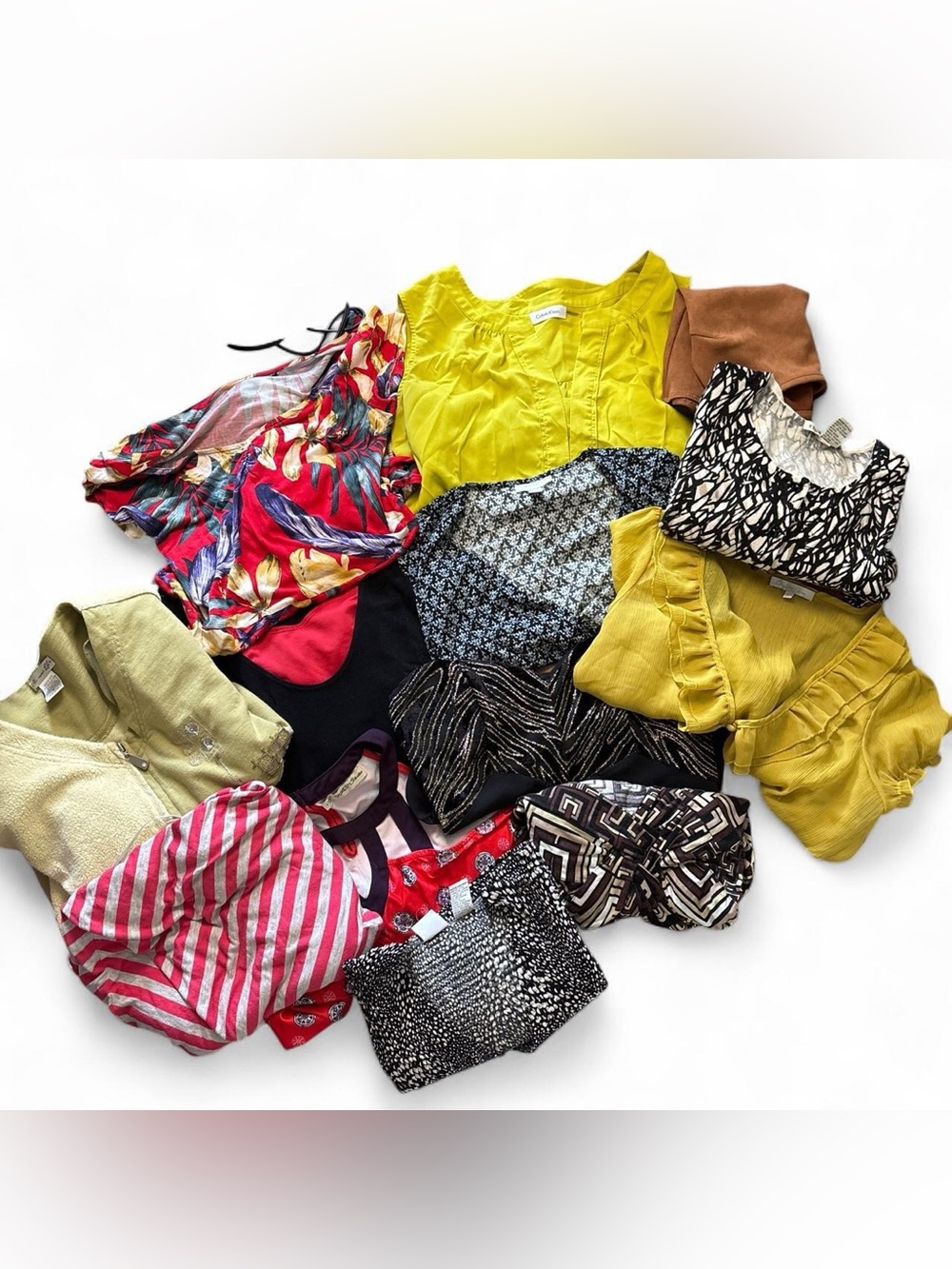 Women’s Medium-Large Clothing Bundle 13 Items for $30